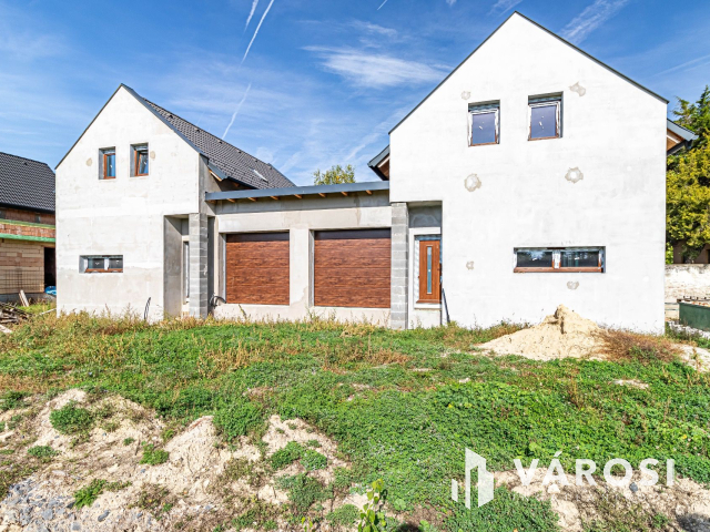 Modern új otthon Keszthelyen - b