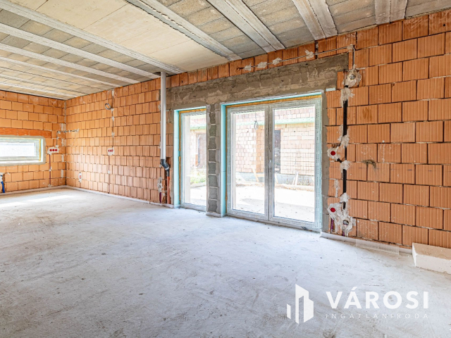 Modern új otthon Keszthelyen - c