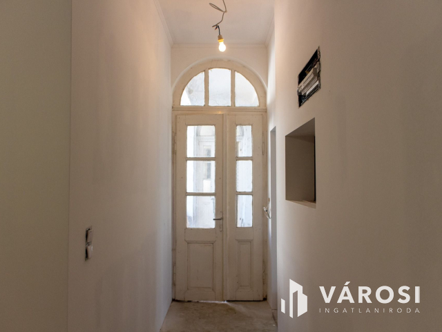 2 lakásos nagypolgári ház Dunaszekcsőn eladó