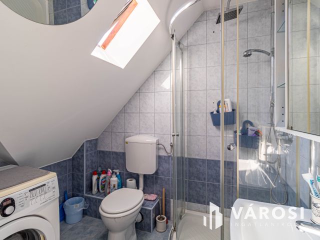 Stílusos, tágas tégla lakás, modern belső térrel