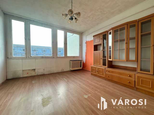 Gorkijon 4. emeleti, 1+2 félszobás, erkélyes lakás eladó!