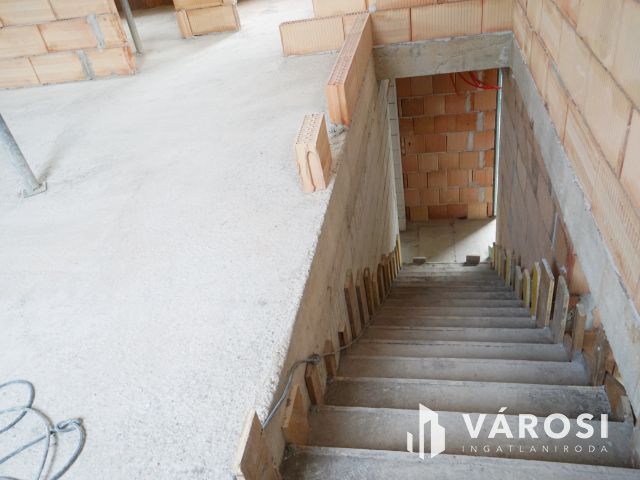 Prémium tetőteraszos, új építésű lakás Bókaitelepen