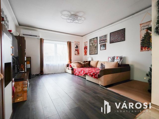 Kilátással a Börzsönyre Letkésen!