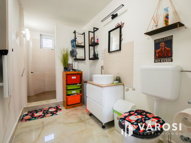 Kilátással a Börzsönyre Letkésen!