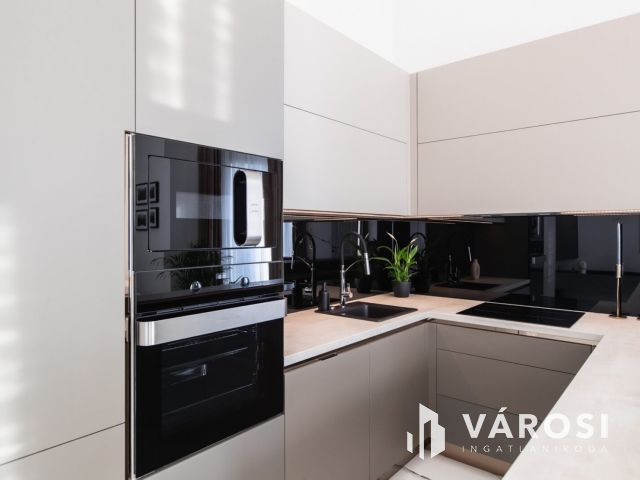 Kiadó Luxuslakás Újlipótvárosban a Vígszínház mellett