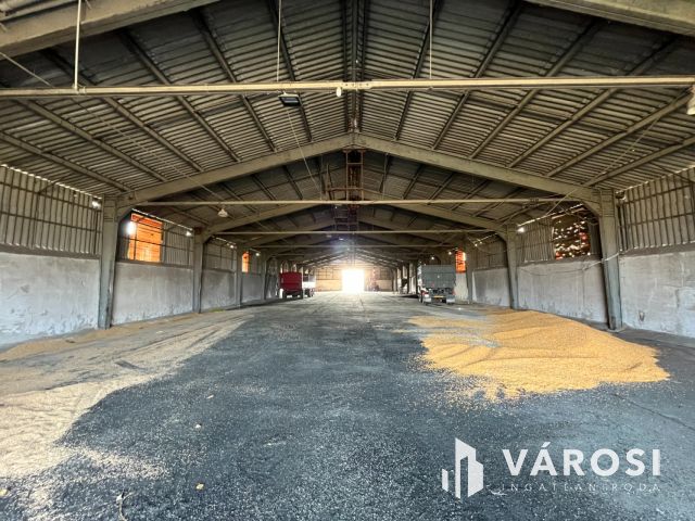 Rendkívül Jó Helyen, Debreceni Telephely Csarnokokkal!!!