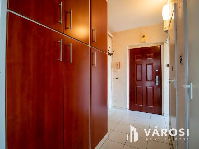 Ideális ez a lakás, ha szereti a nyüzsgést és a nyugalmat is