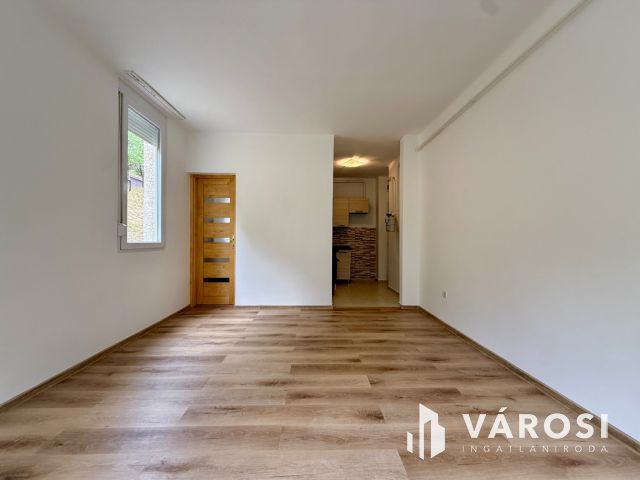 Ritkaság a piacon! Besztercén 1 szobás lakás eladó!